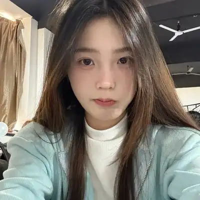 邱德美